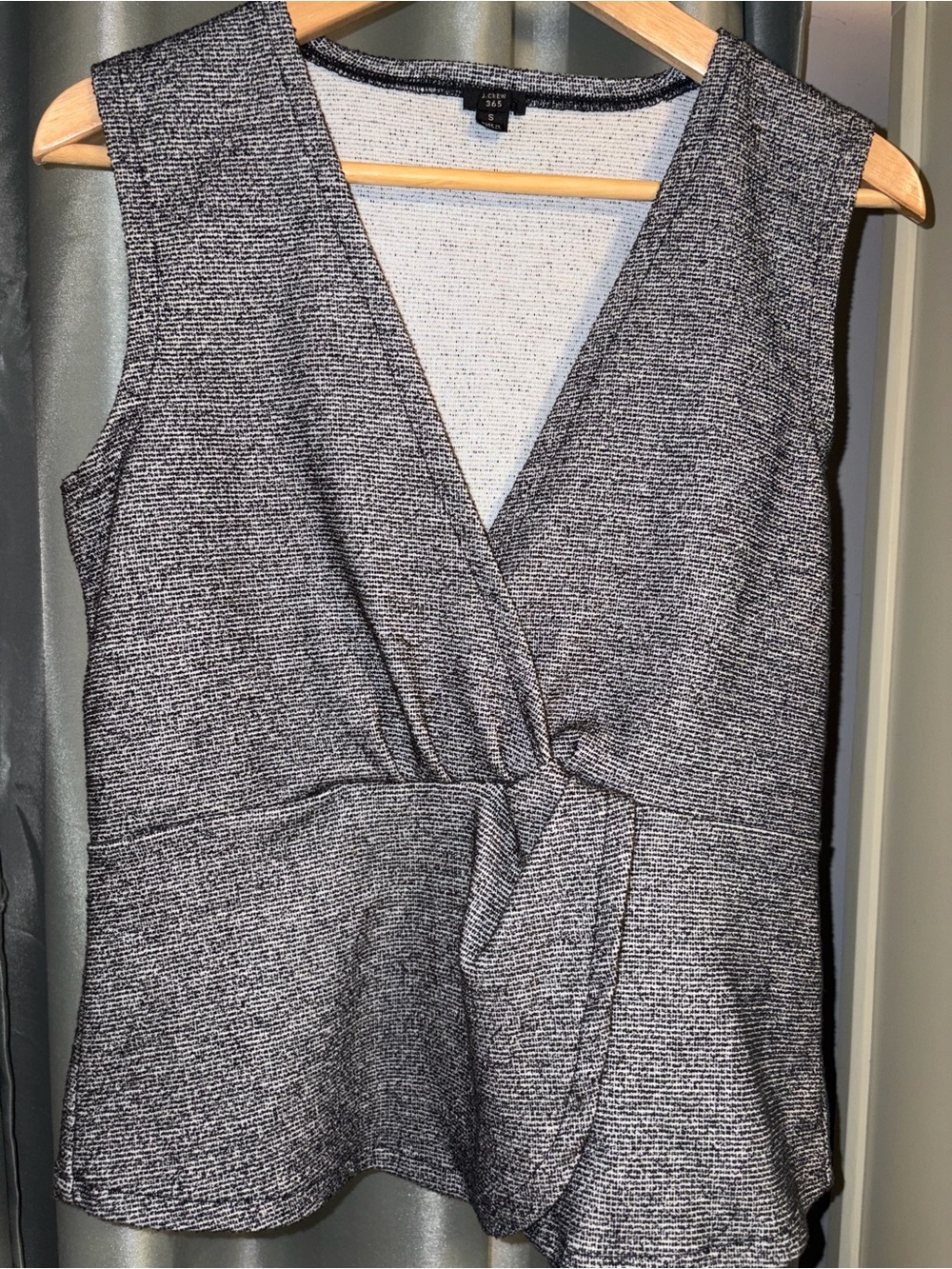 J.Crew 365 Gray Sleeveless Wrap-Front Tank Top